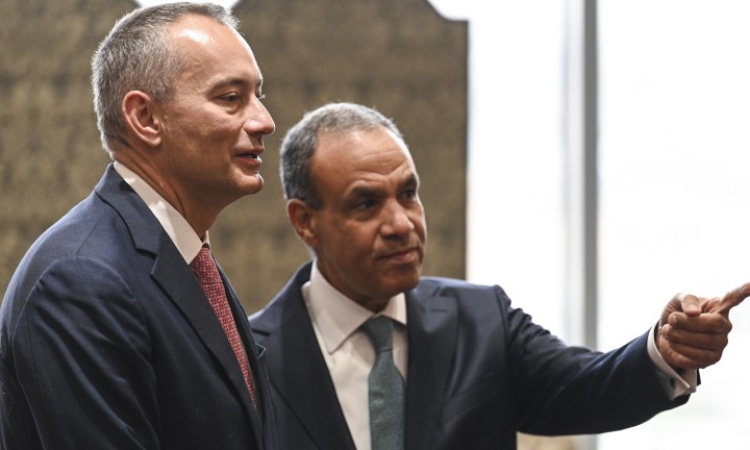 САЩ и "Хамас" разговаряха в Кайро